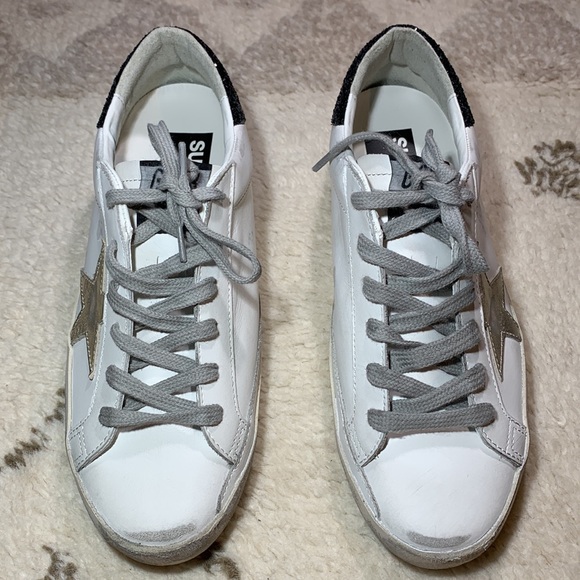 Golden Goose Super Star Low Top Sneaker - Picture 7 of 15